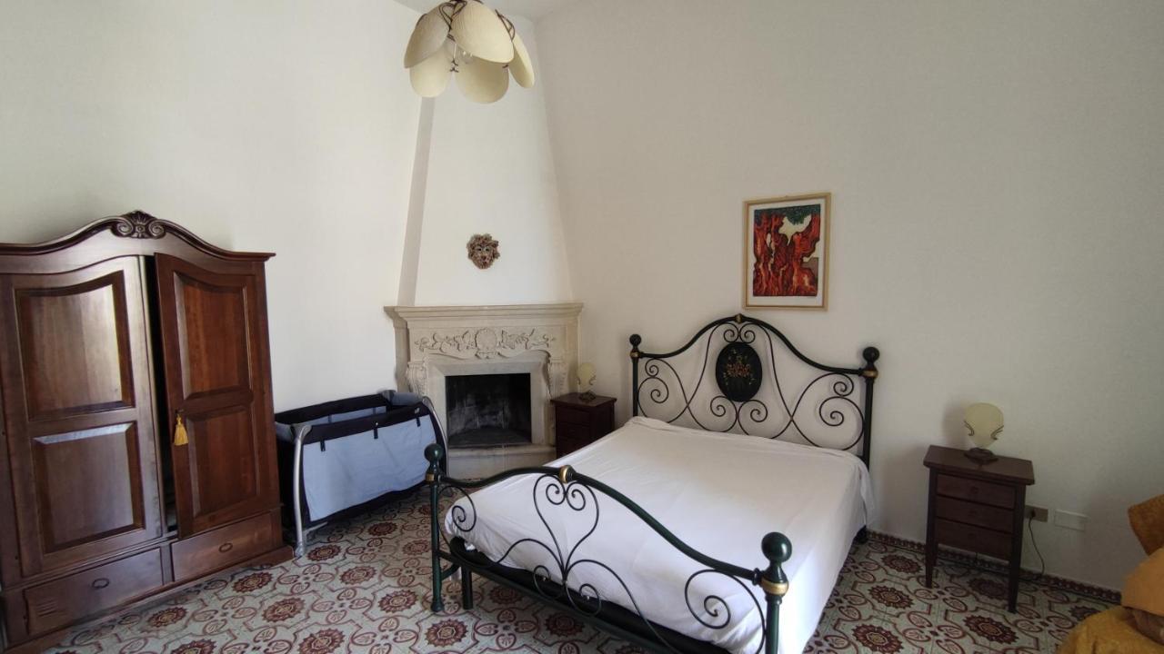 Bed and Breakfast Casa Resci - Dimora Del 1884 à Tricase Extérieur photo